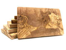 Lade das Bild in den Galerie-Viewer, Olivenholz Schneidebrett rechteckig DOM