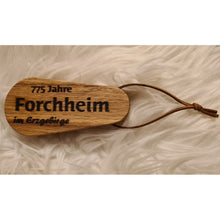 Lade das Bild in den Galerie-Viewer, Flaschenöffner Eiche - Edition Forchheim DerHolzshop