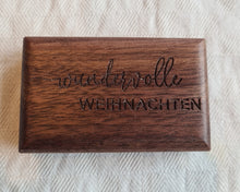 Lade das Bild in den Galerie-Viewer, Flaschenöffner Nussbaum DerHolzshop