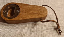 Lade das Bild in den Galerie-Viewer, Flaschenöffner Eiche - Edition Forchheim DerHolzshop