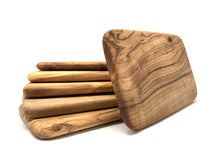 Lade das Bild in den Galerie-Viewer, Olivenholz Frühstücksbrett (Kopie) DOM