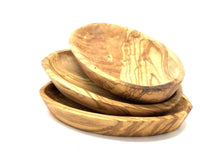 Lade das Bild in den Galerie-Viewer, Olivenholz Schale oval DOM