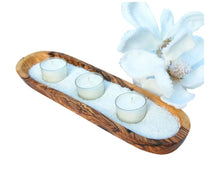 Lade das Bild in den Galerie-Viewer, Olivenholz Kerzenhalter ROMANTIK DOM