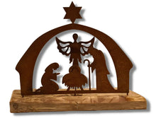 Lade das Bild in den Galerie-Viewer, Altholz Aufsteller Krippe DerHolzshop
