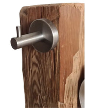 Lade das Bild in den Galerie-Viewer, Altholz Toilettenständer DerHolzshop