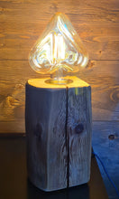 Lade das Bild in den Galerie-Viewer, Altholz Leuchte LED "Good Night" DerHolzshop