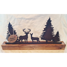 Lade das Bild in den Galerie-Viewer, Kerzenhalter Wald DerHolzshop