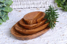 Lade das Bild in den Galerie-Viewer, Olivenholz Schale oval DOM