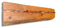 Lade das Bild in den Galerie-Viewer, Altholz Schlüsselbrett DerHolzshop