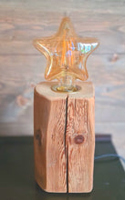 Lade das Bild in den Galerie-Viewer, Altholz Leuchte LED "Good Night" DerHolzshop