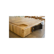 Lade das Bild in den Galerie-Viewer, Hackblock aus Eichenholz XXL - 60 cm Stirnholzbrett mit Saftrille HOF
