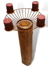 Lade das Bild in den Galerie-Viewer, Altholz Adventskranz DerHolzshop
