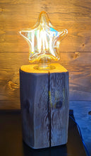 Lade das Bild in den Galerie-Viewer, Altholz Leuchte LED &quot;Good Night&quot; DerHolzshop
