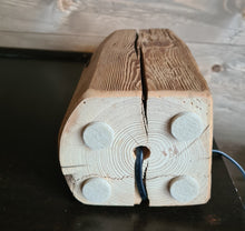 Lade das Bild in den Galerie-Viewer, Altholz Leuchte LED &quot;Good Night&quot; DerHolzshop
